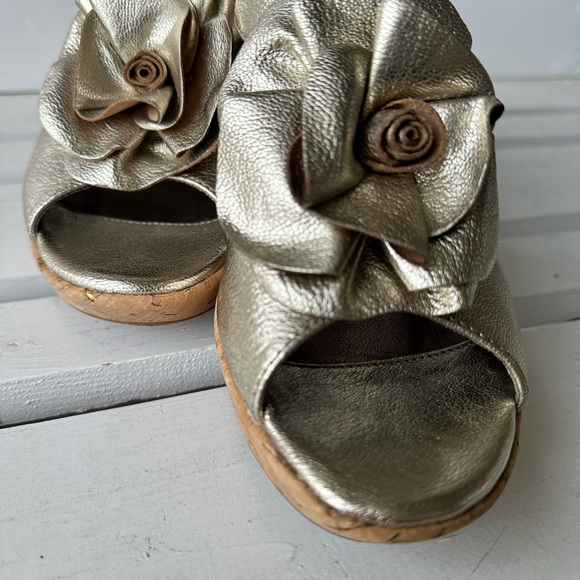 Soffit brand platform sandals in 9M - Picture 4 of 6